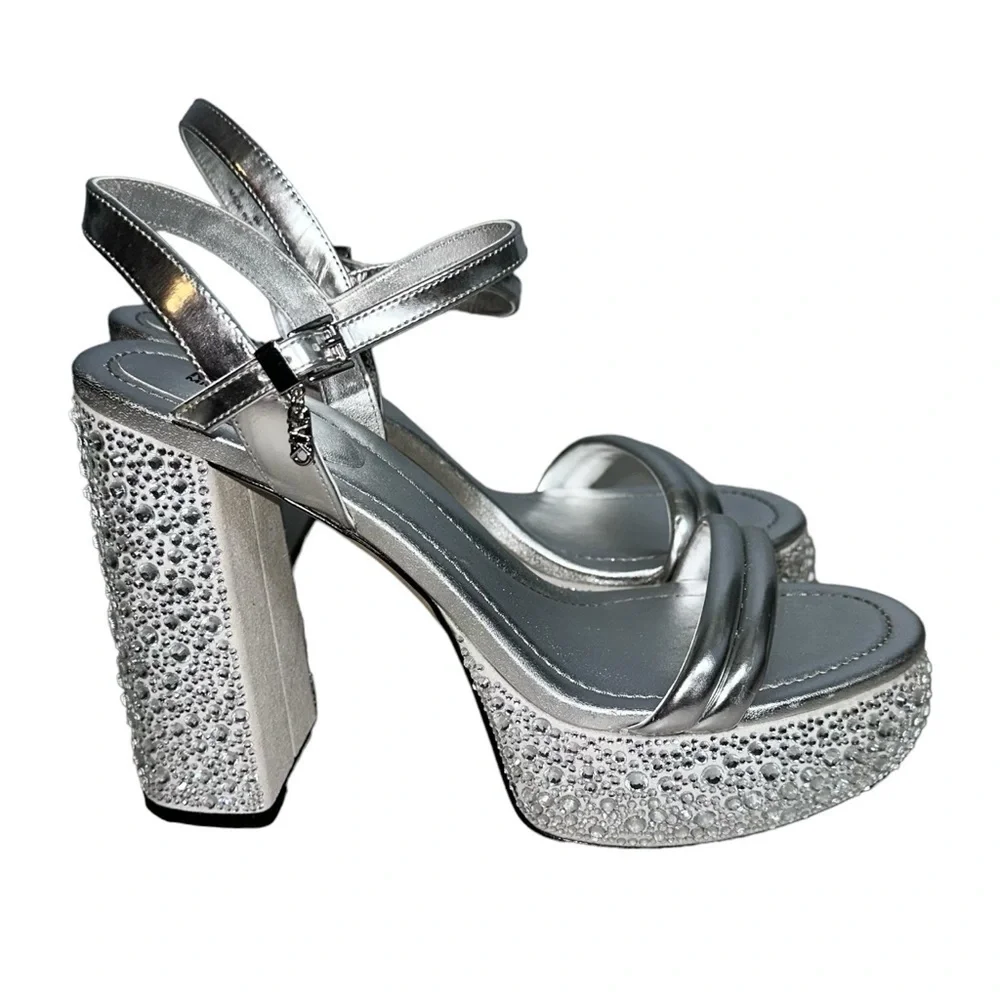 Michael Kors‎ size 9 Laci Embellished Metallic Silver Leather Platform Sandals